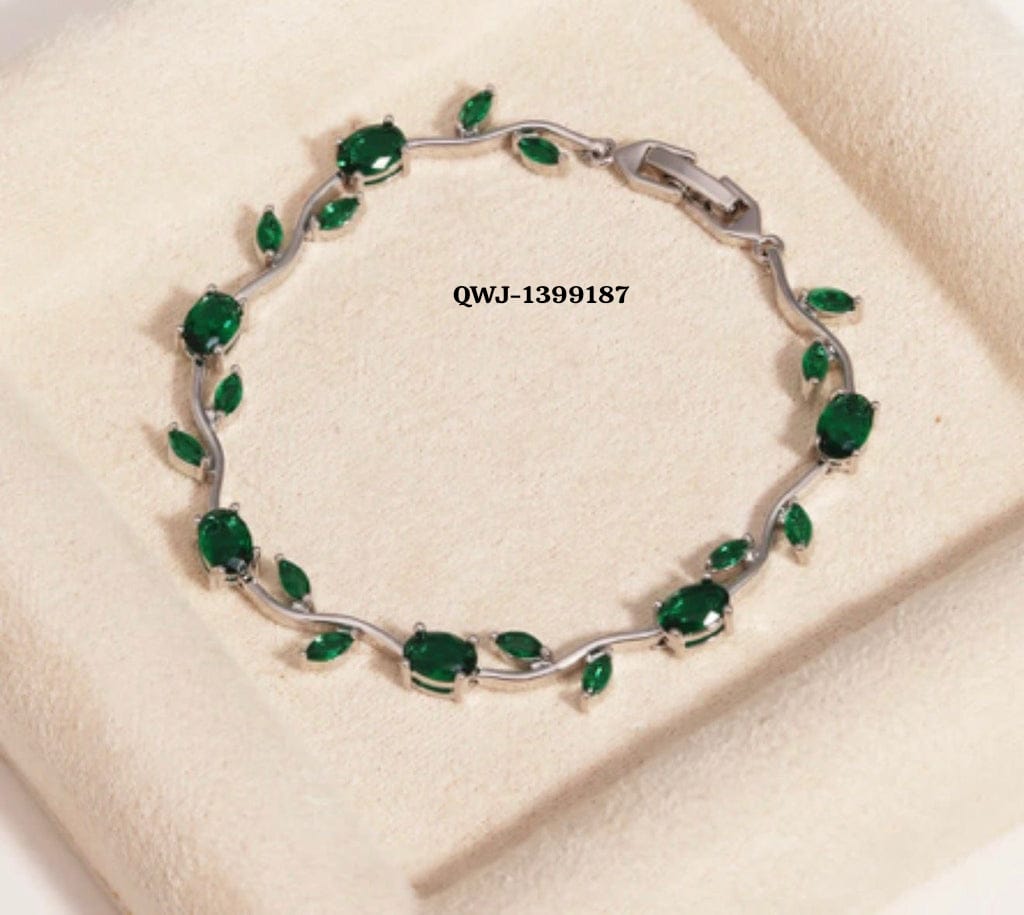 Tulip Bracelet – Elegant Stainless Steel Bracelet for Women